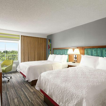 Hampton Inn & Suites Fort Lauderdale Airport Hollywood Bagian luar foto